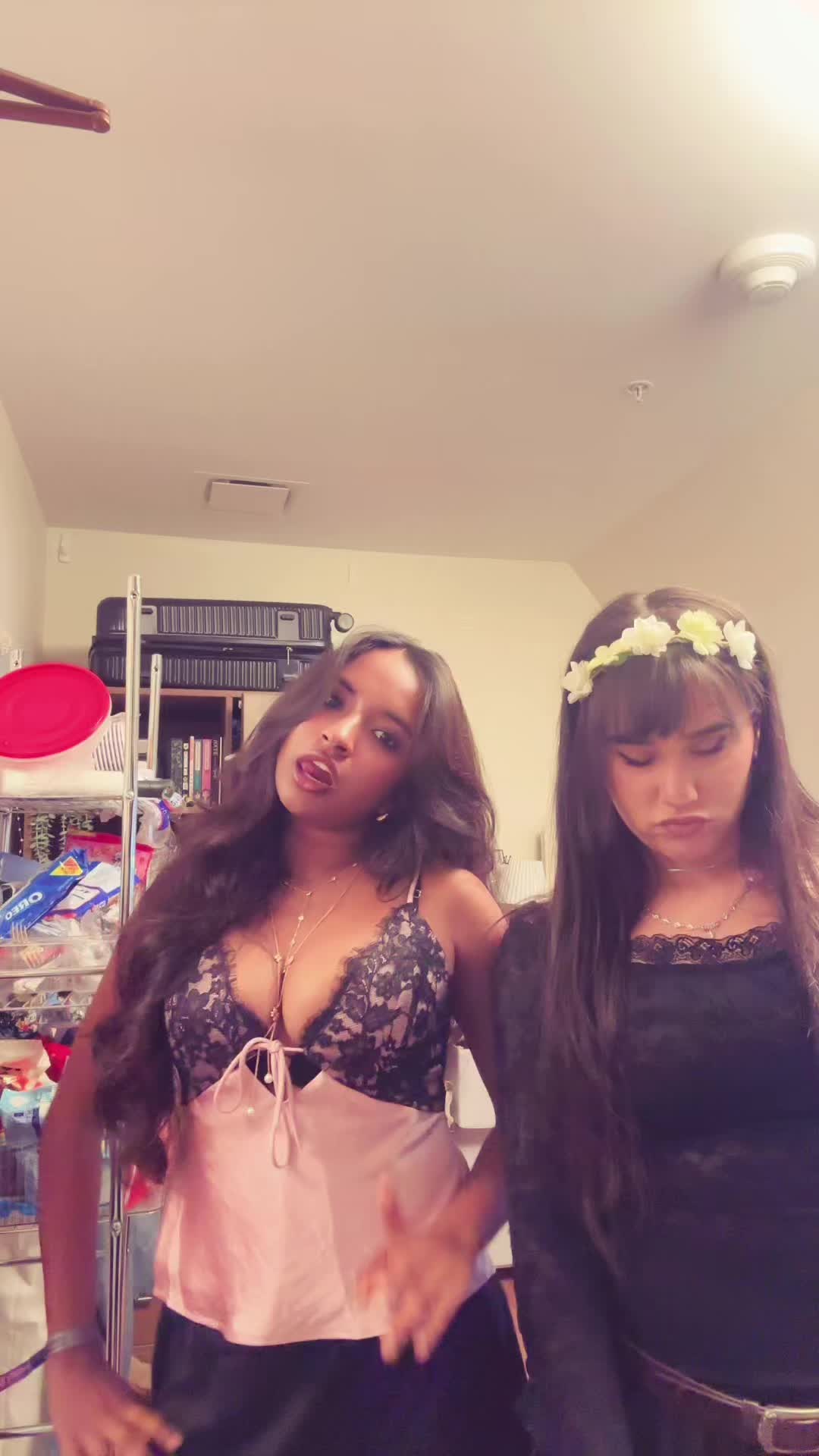 @priyanka⁷
