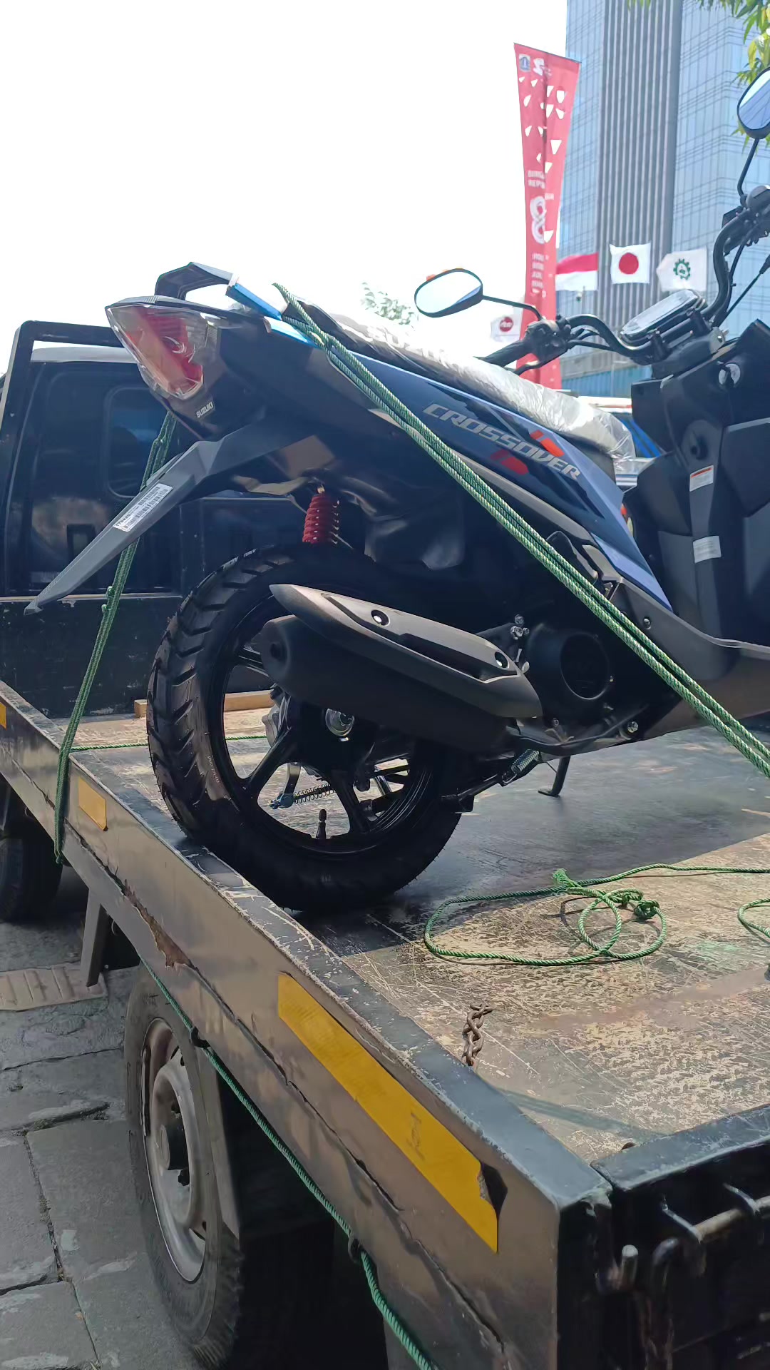 @suzuki hayam wuruk