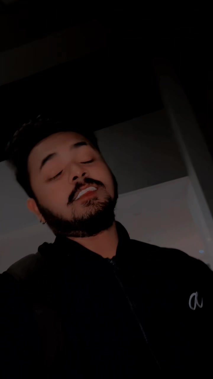 @𝗩𝗲𝗲𝗻&deg;𝟰🤍🪽