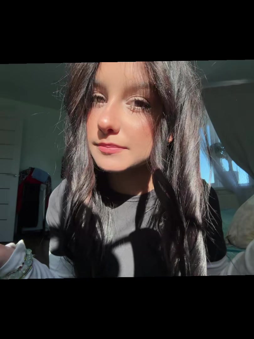 @fiksi._.0