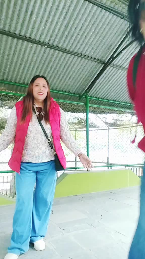 @पारु खड्का🇳🇵🇳🇵