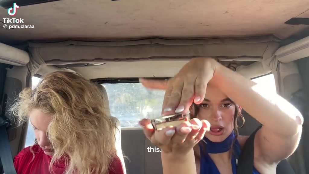 @😜