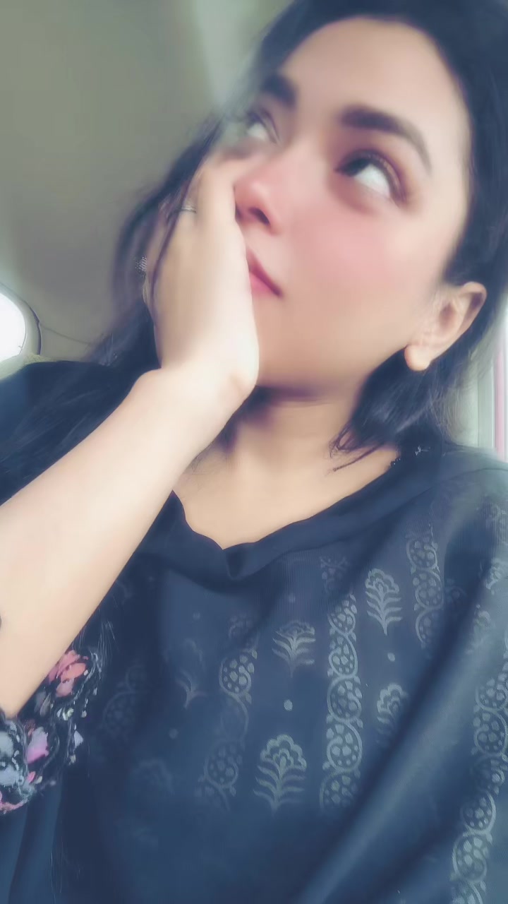 @🇦🇪 itz Aaniyaa 🇵🇰