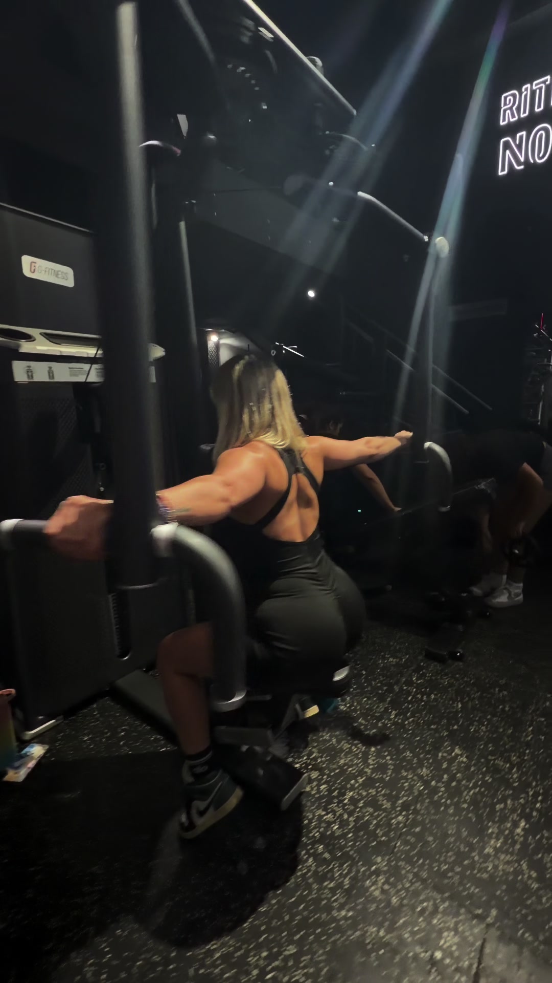 @Yamilabelen