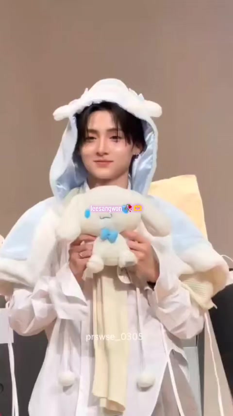 @🌸LEOWON🌸🇦🇺🇰🇷💜