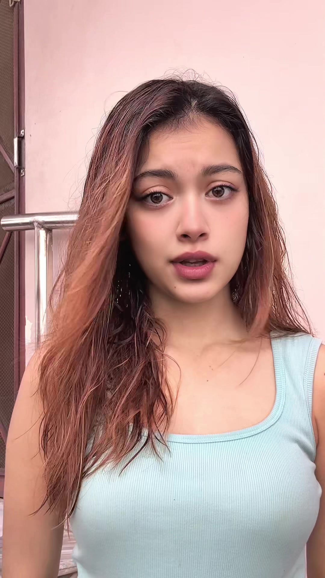 @Isha Thapa 🌸