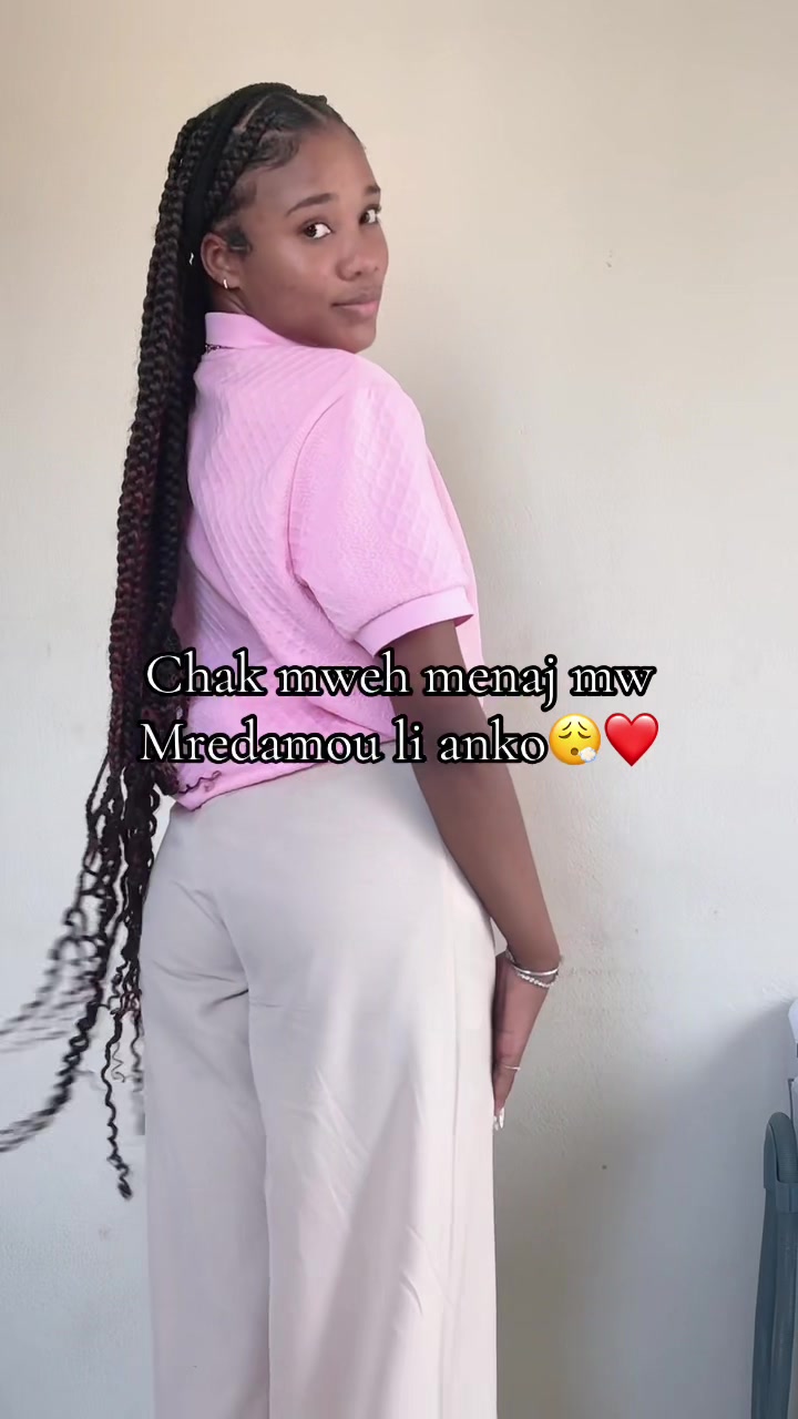 @Danaïka🦋