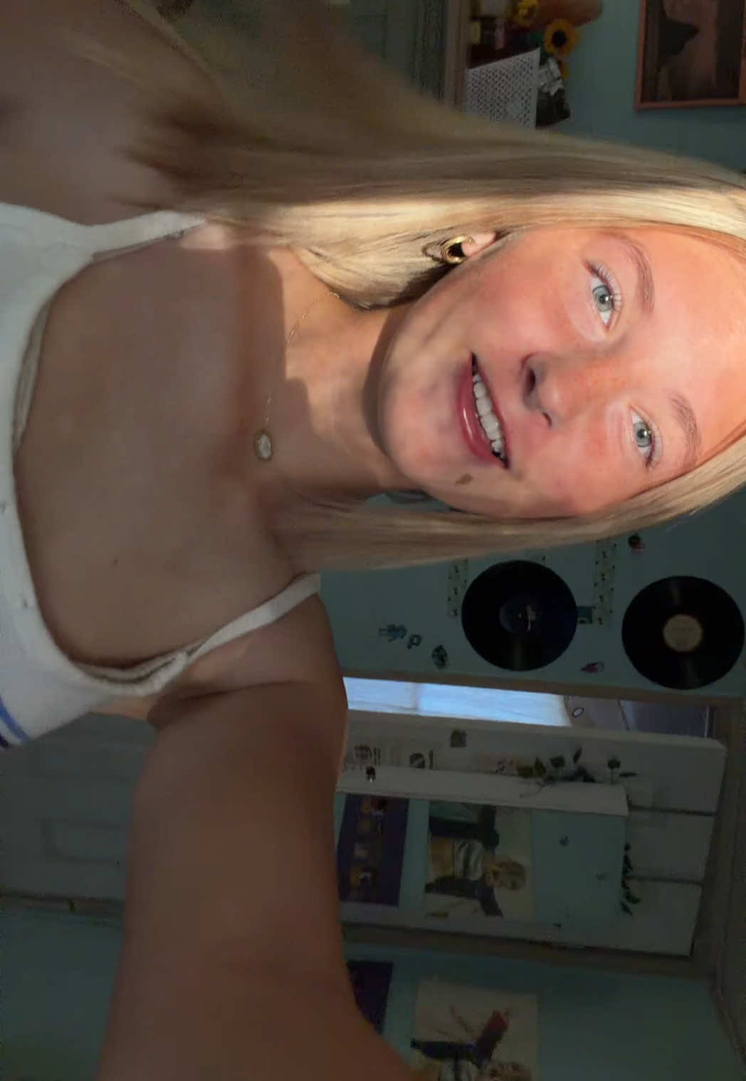 @𝐄 𝐕 𝐈 𝐄  𝐆 𝐑 𝐀 𝐂 𝐄