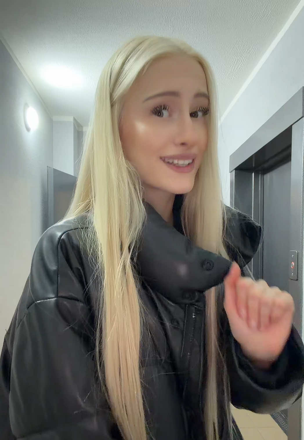 @tina ྀི