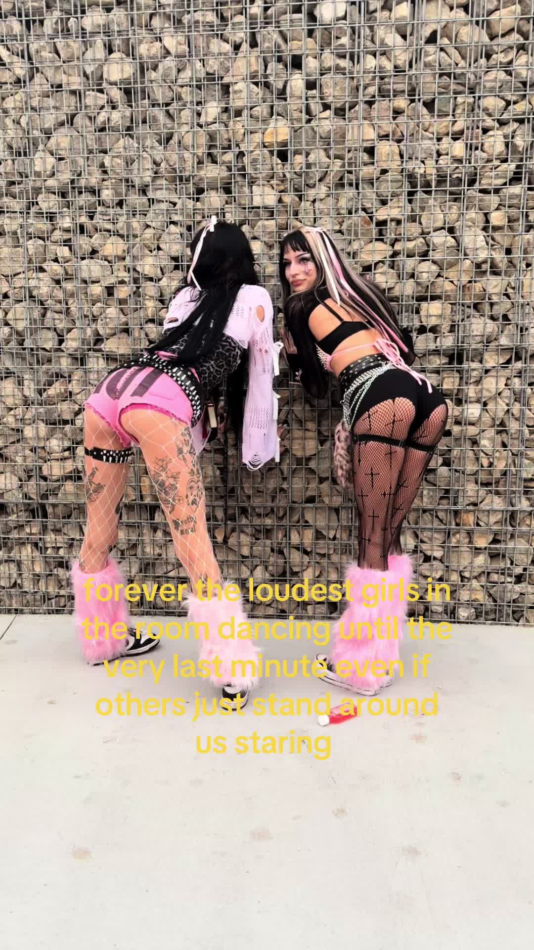 @stargirl ⋆。°✩