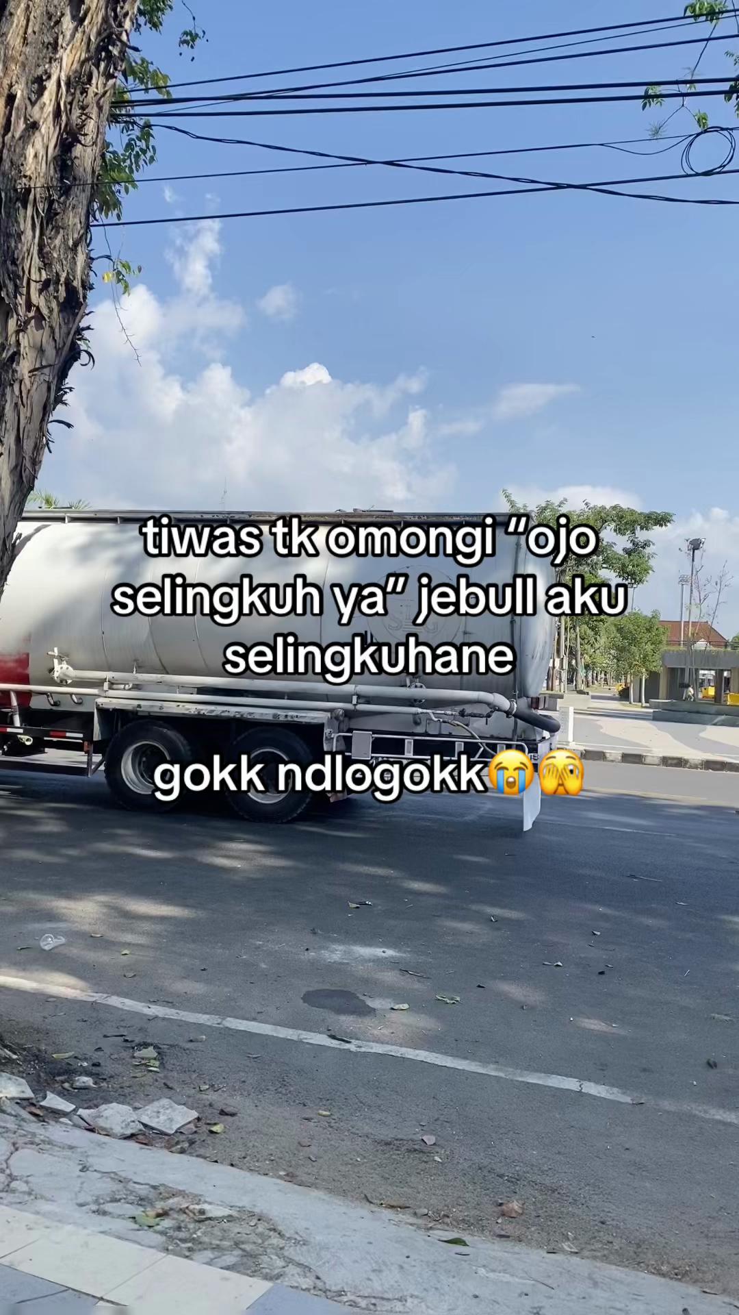 @ulyaaa