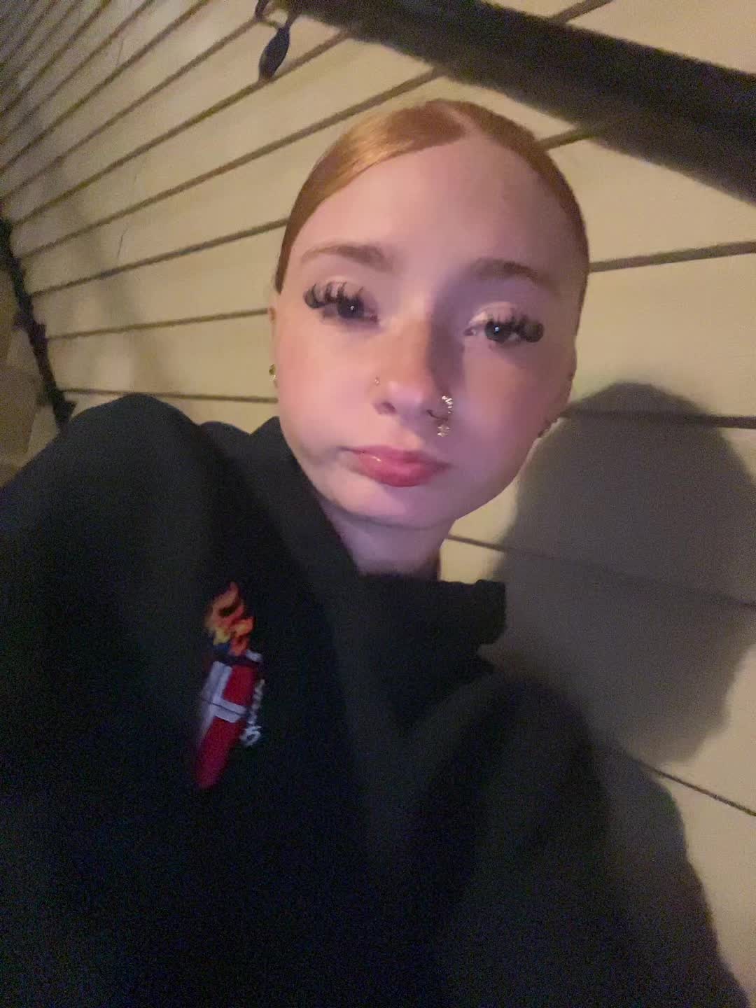 @❄️🐰