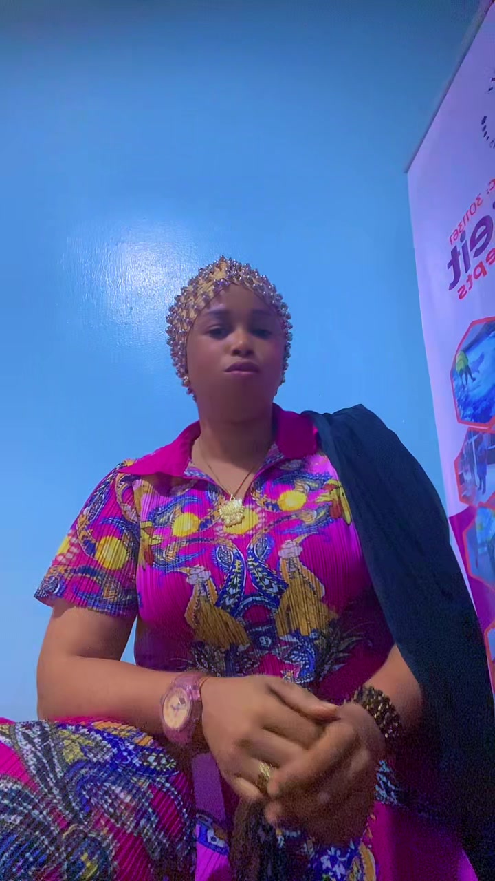 @lahtisha_b