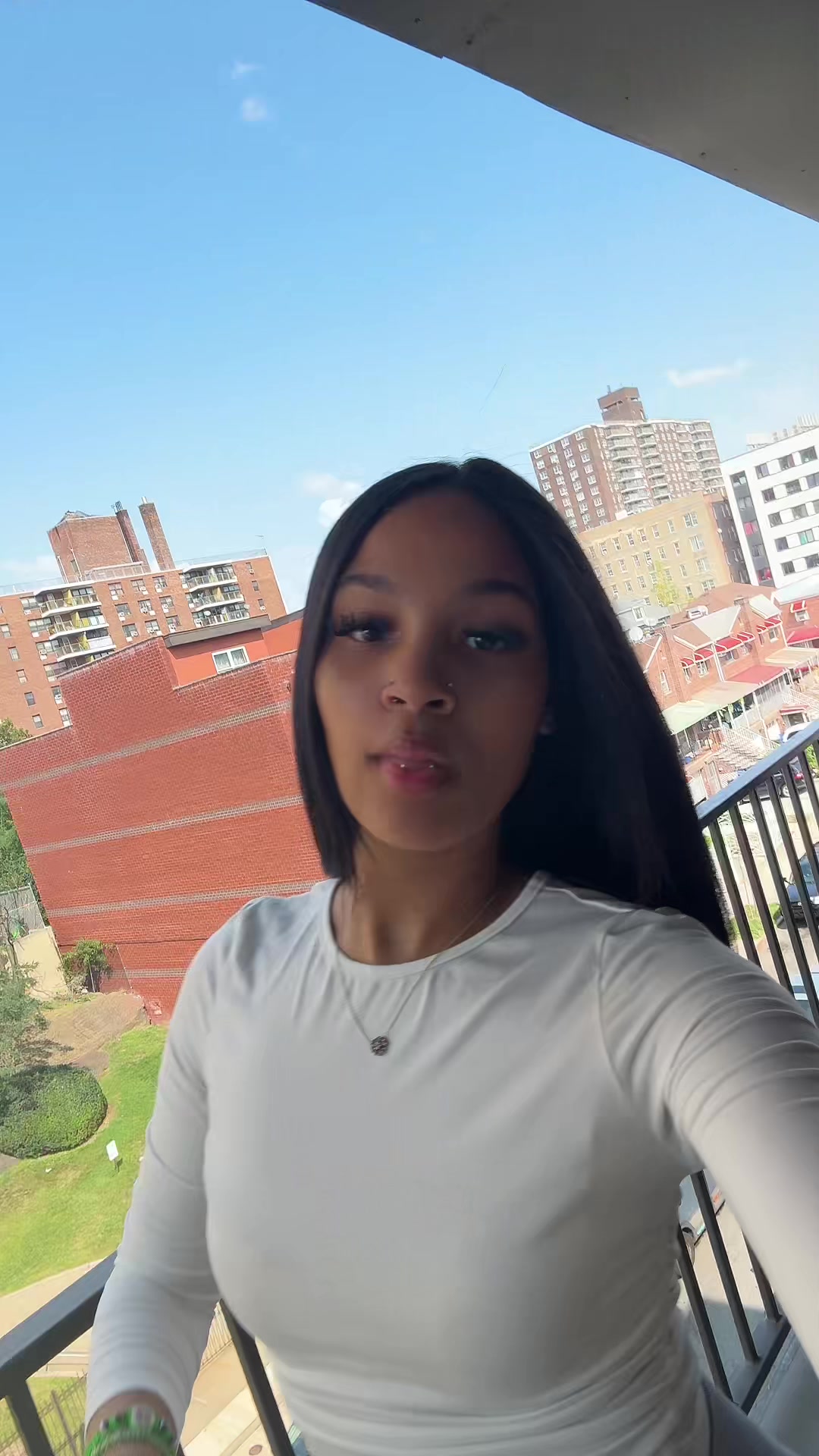@LizzyB💚