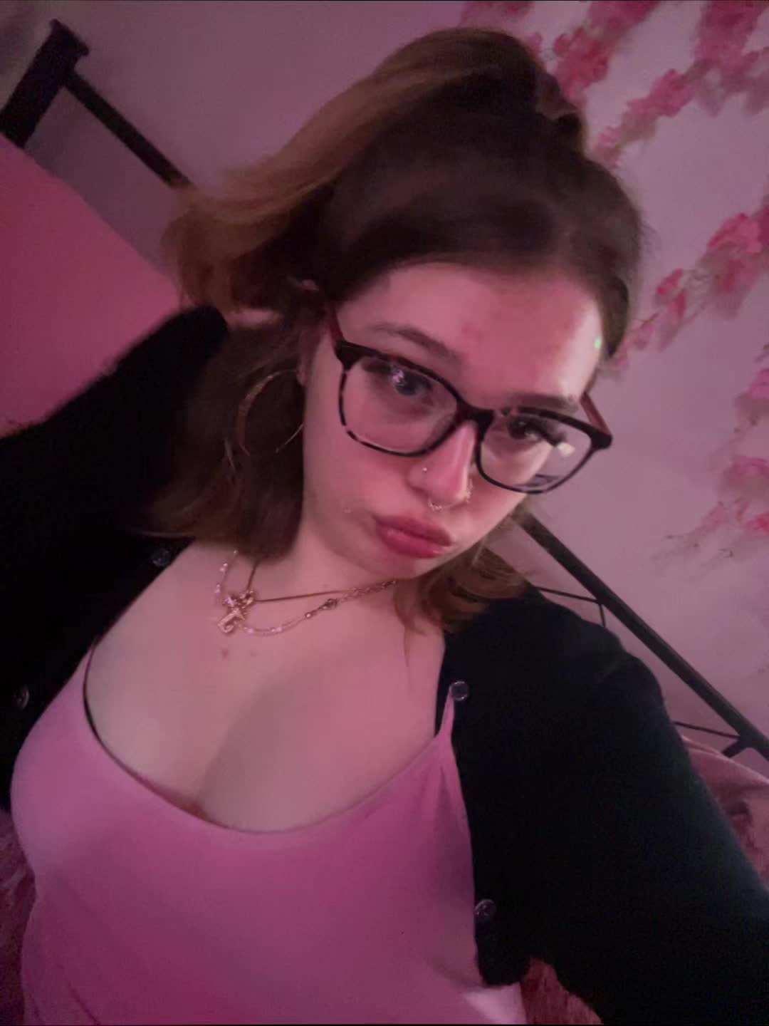 @𝐿𝓎𝓁𝒶𝒽 ⪩. .⪨