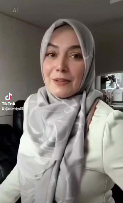 @Sri Widya