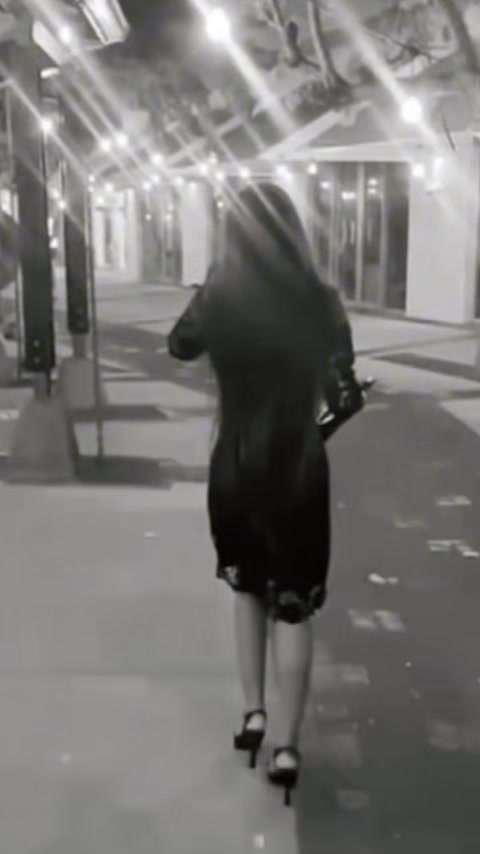 @Deevya 🖤