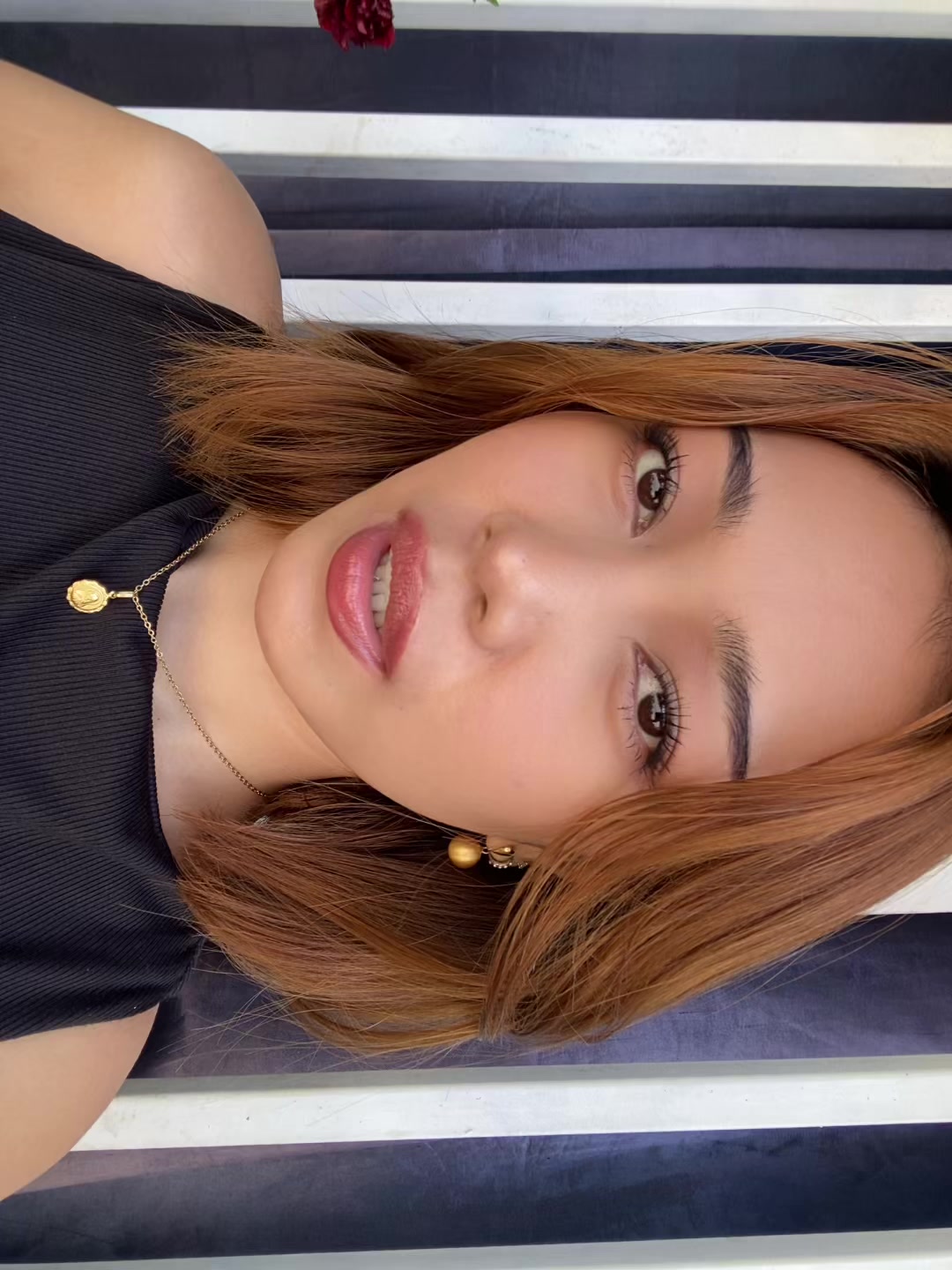 @𝓜.