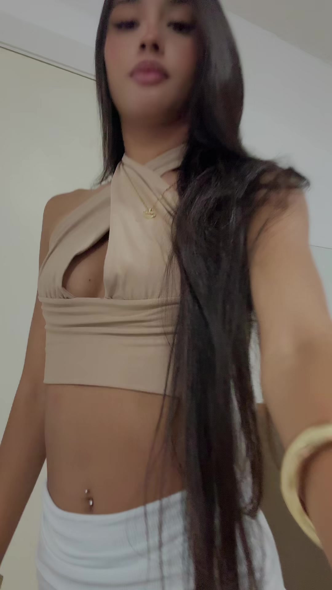@thaissthefanie_