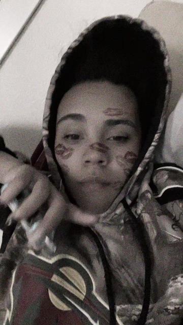 @Queenstonerbitch💯
