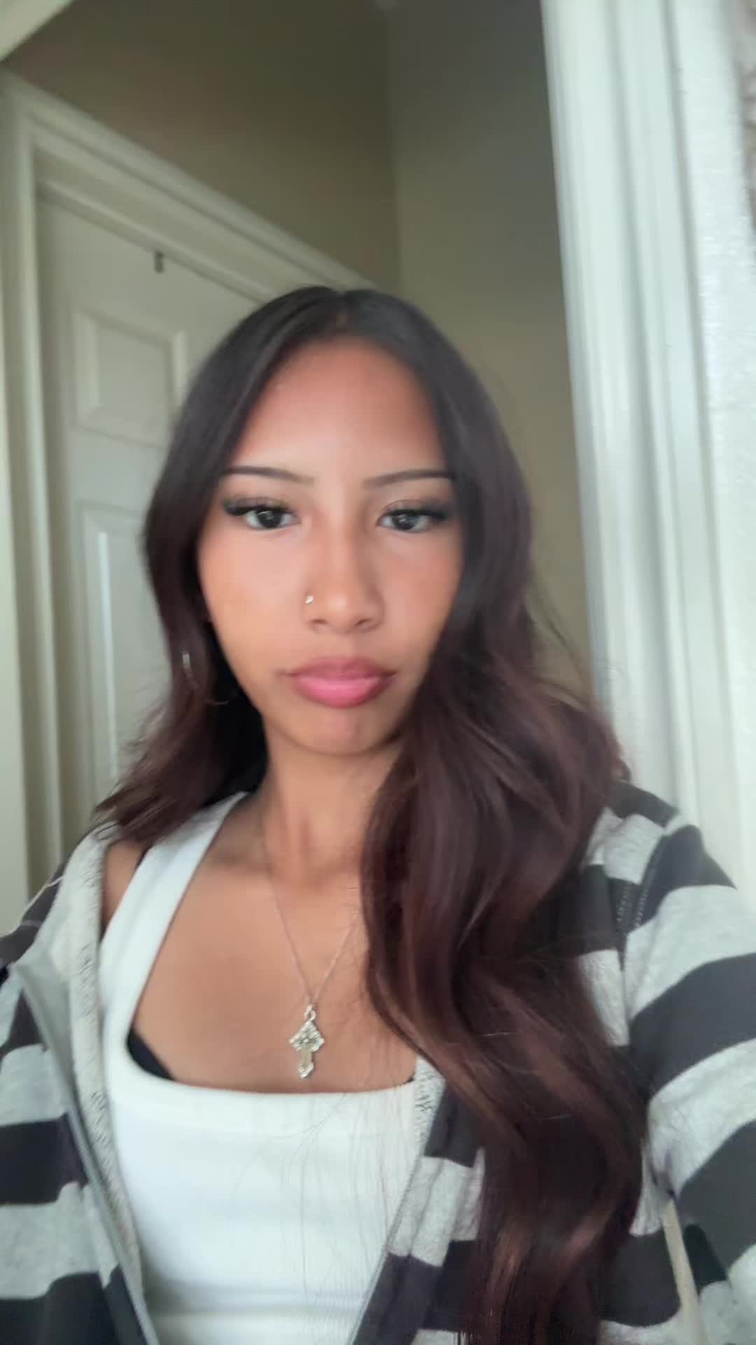 @twinkletoespoosay