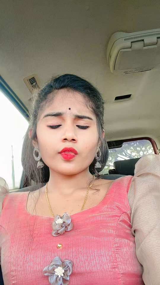 @gayathiri_sm