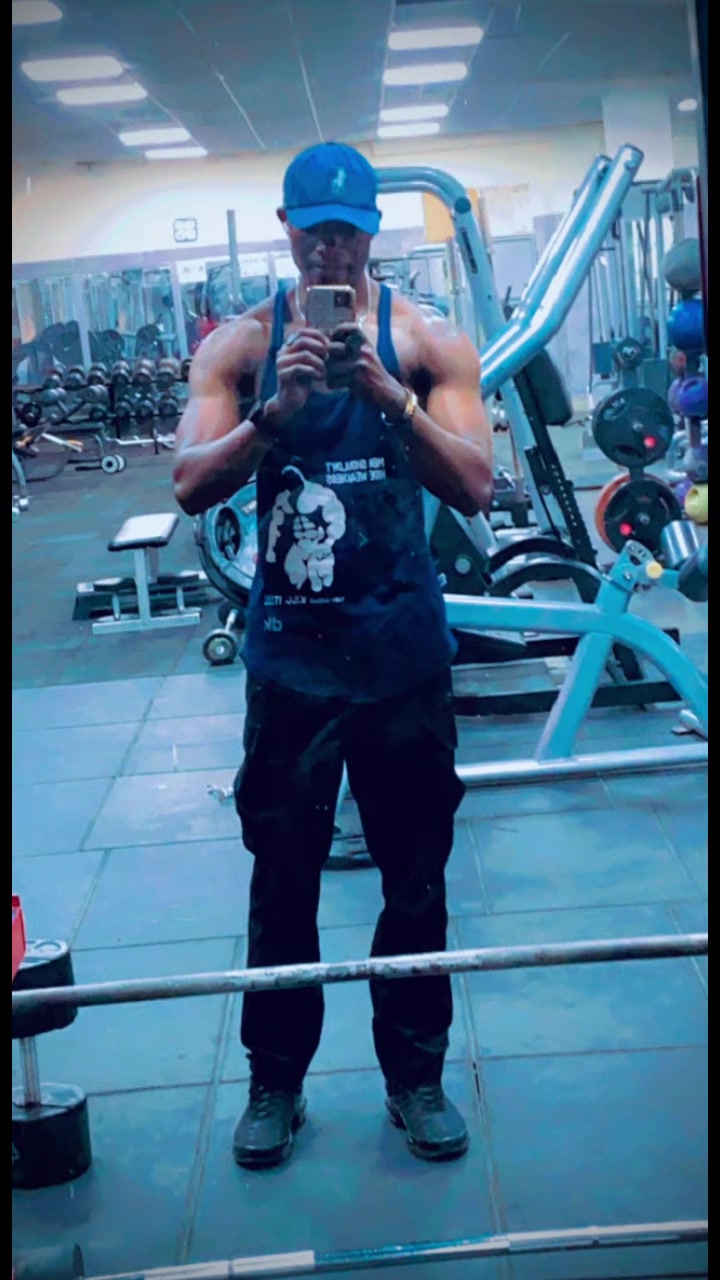 @NiceBoy100