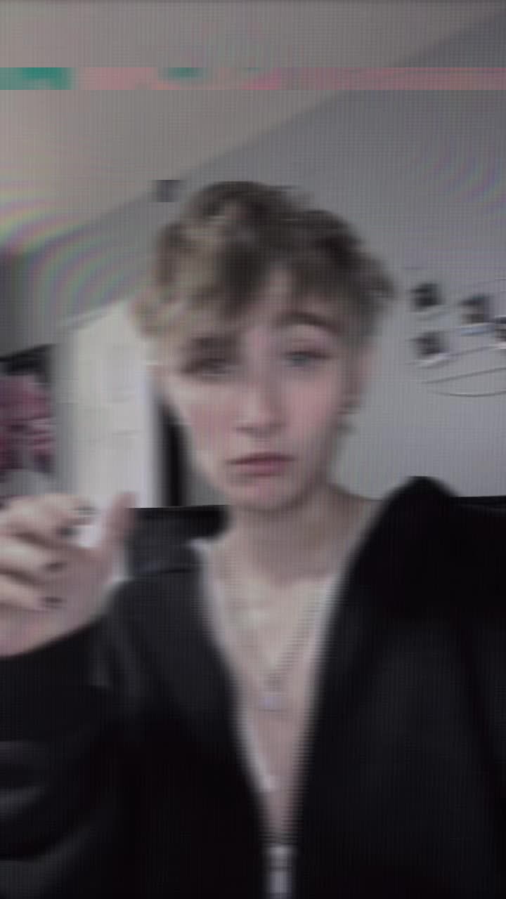 @𝕷