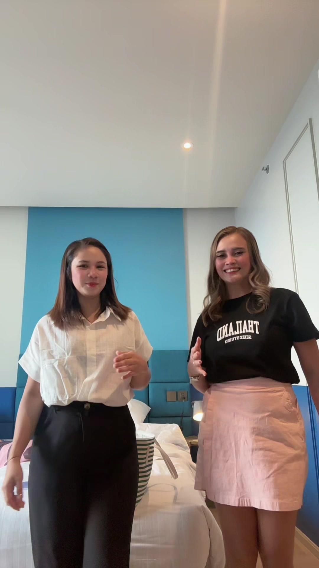 @Glow Blow Beauty