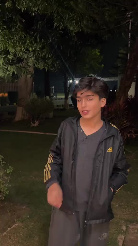 @MANI🦇
