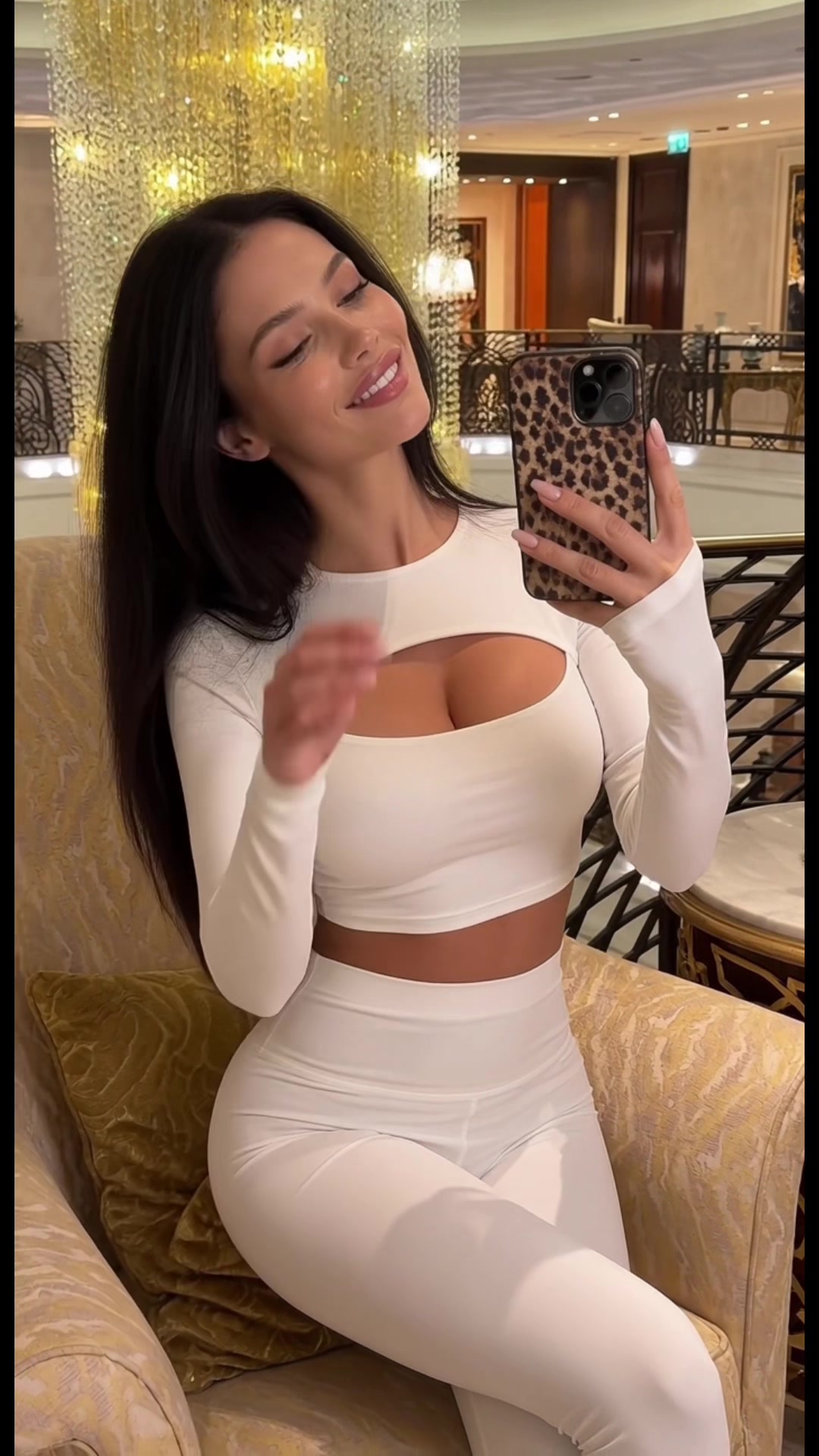 @EvaDaily 💋