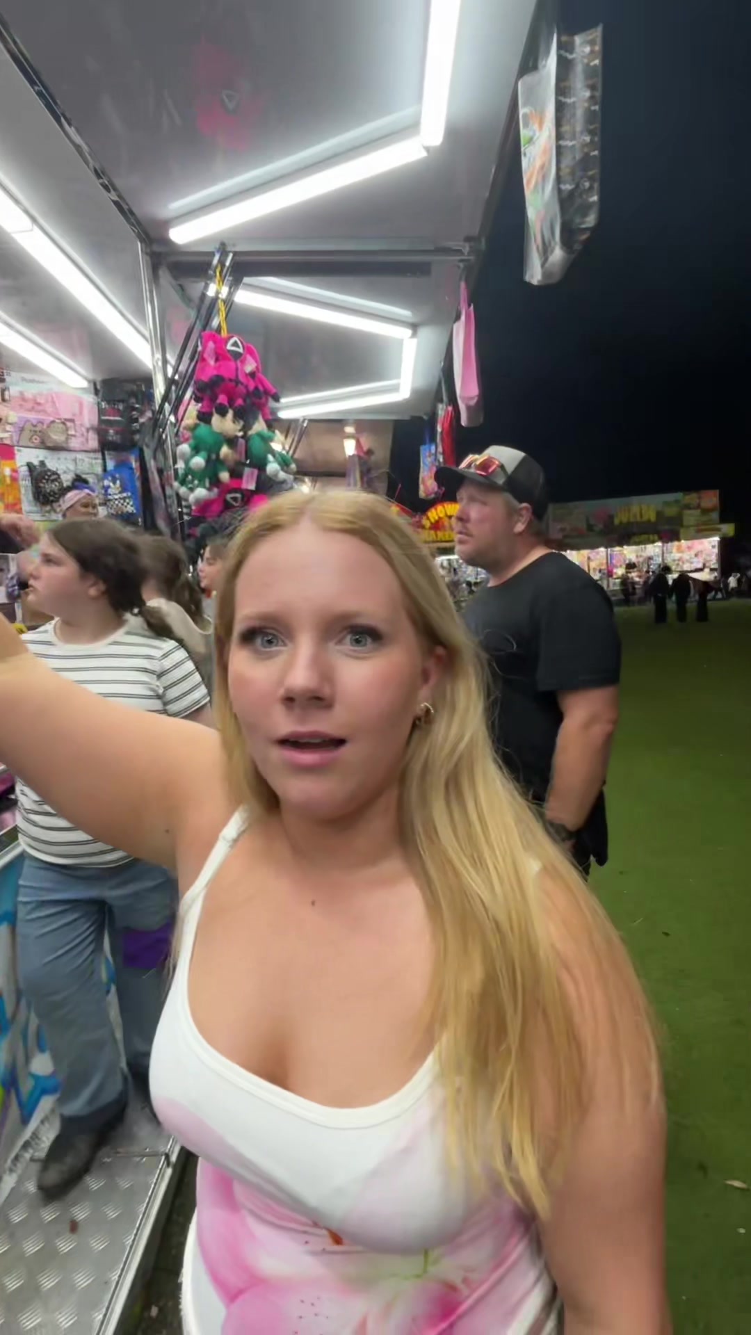 @B?
