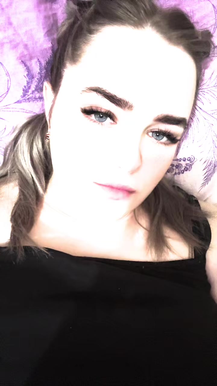 @алина221