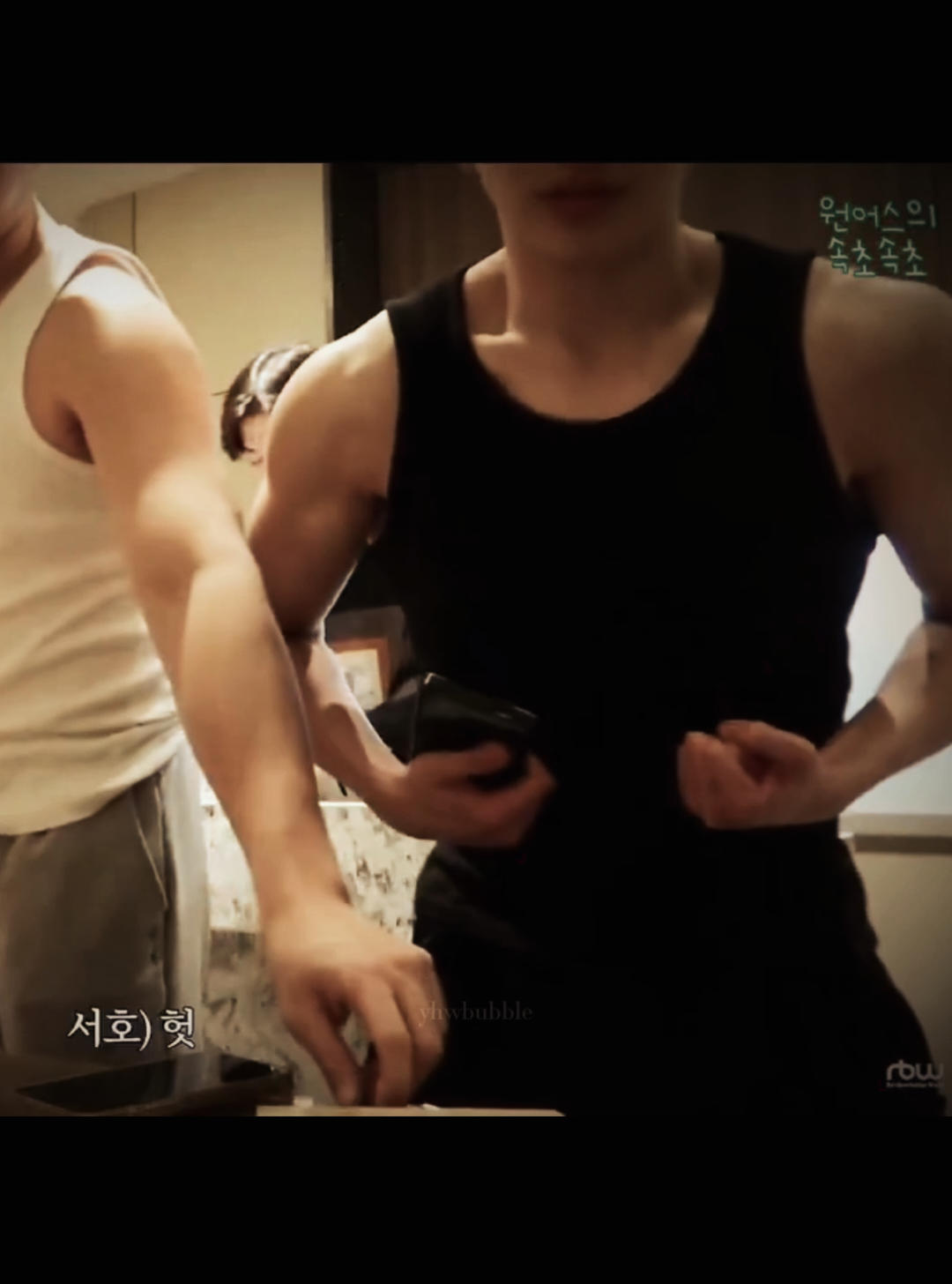 @๐๐๐พ โ
dongju's gf.