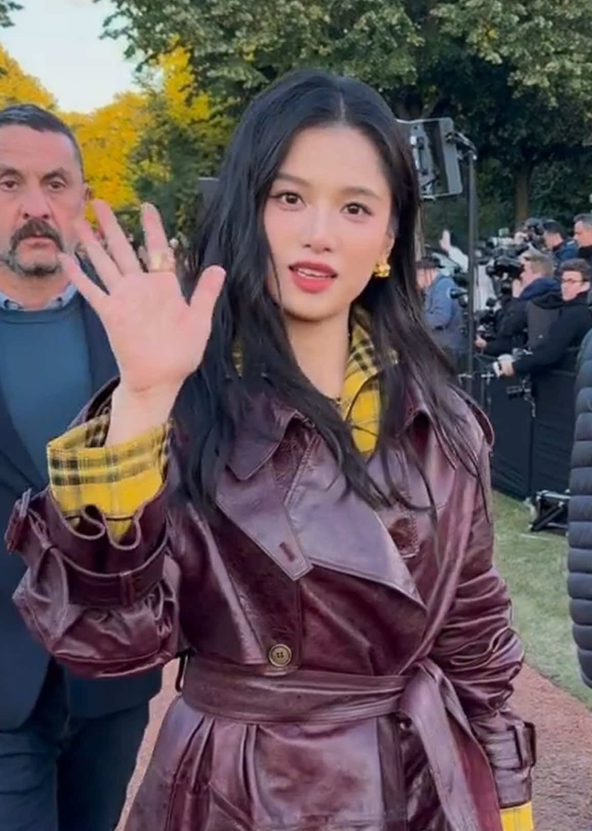 @zhang jingyi 🍒