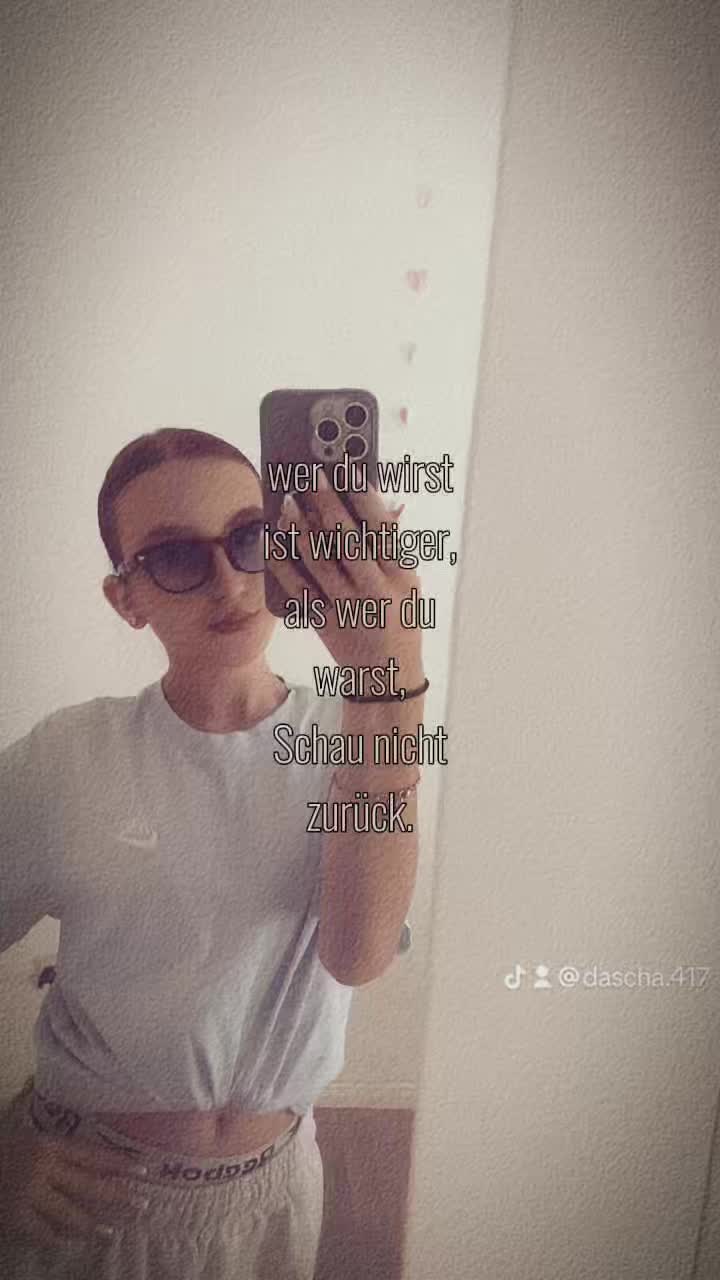 @𝓓𝓪𝓼𝓬𝓱𝓪_𝓬𝓸𝓵𝓸𝓰𝓷𝓮
