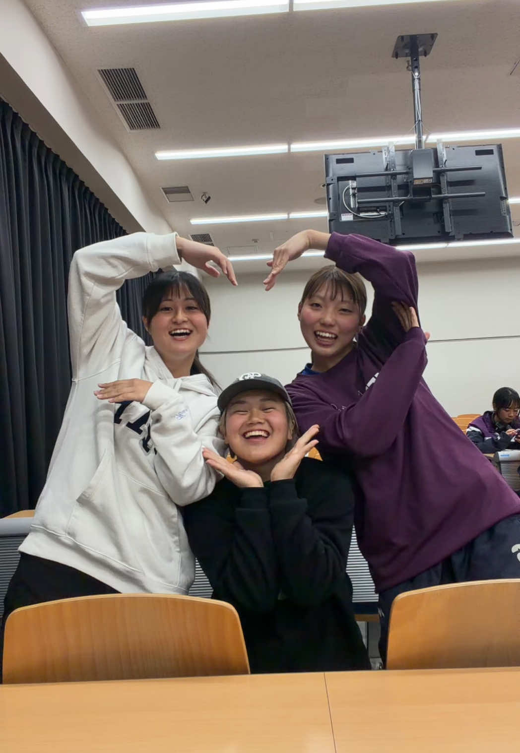 @明治大学女子ラクロス部