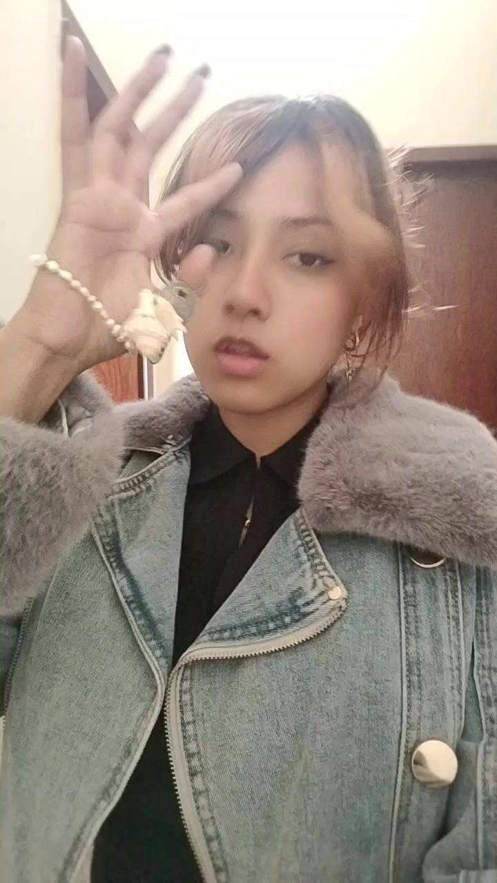@y.Veneno