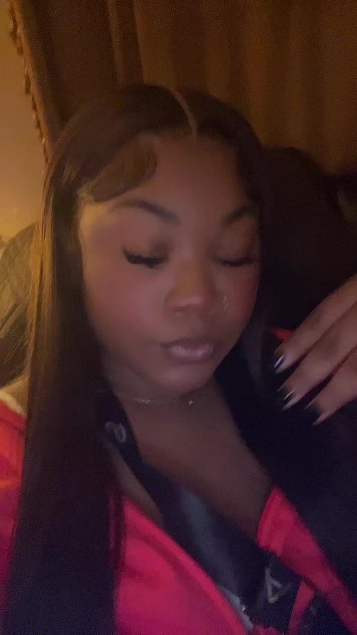 @layaareina