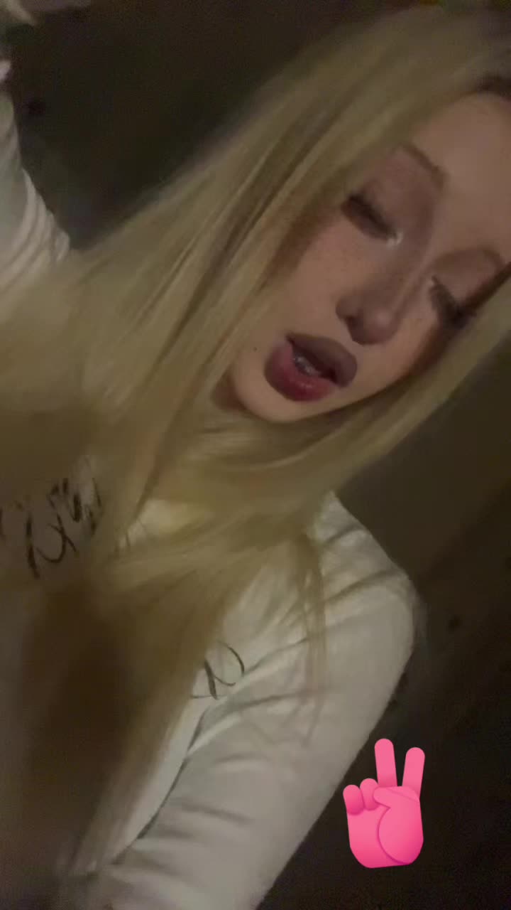 @بلوندي