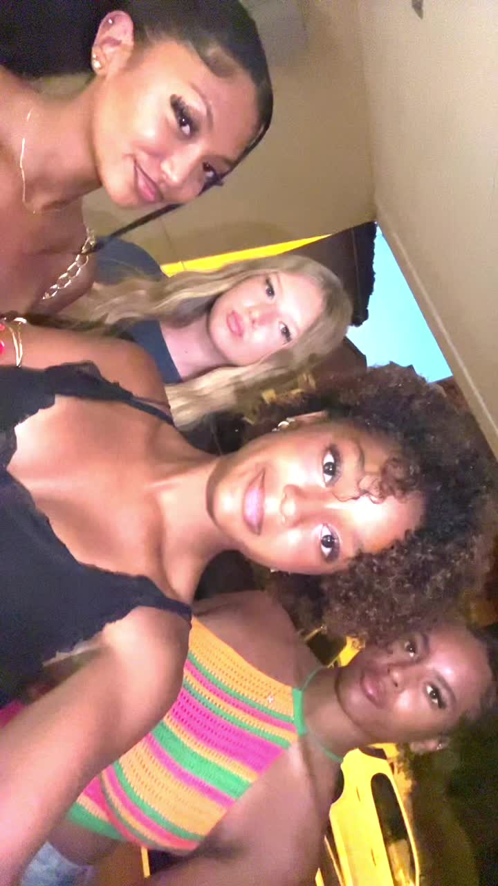 @Cyliaa’🥥🍒
