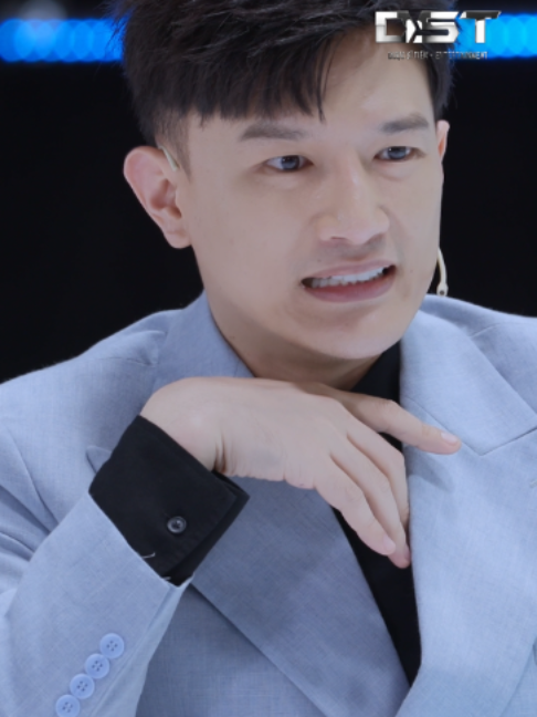 @Dược sĩ Tiến