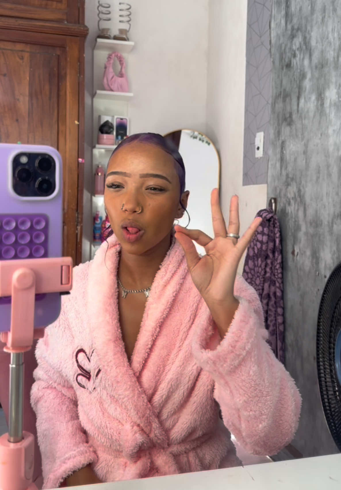 @monique🏳️&zwj;🌈 ⃤