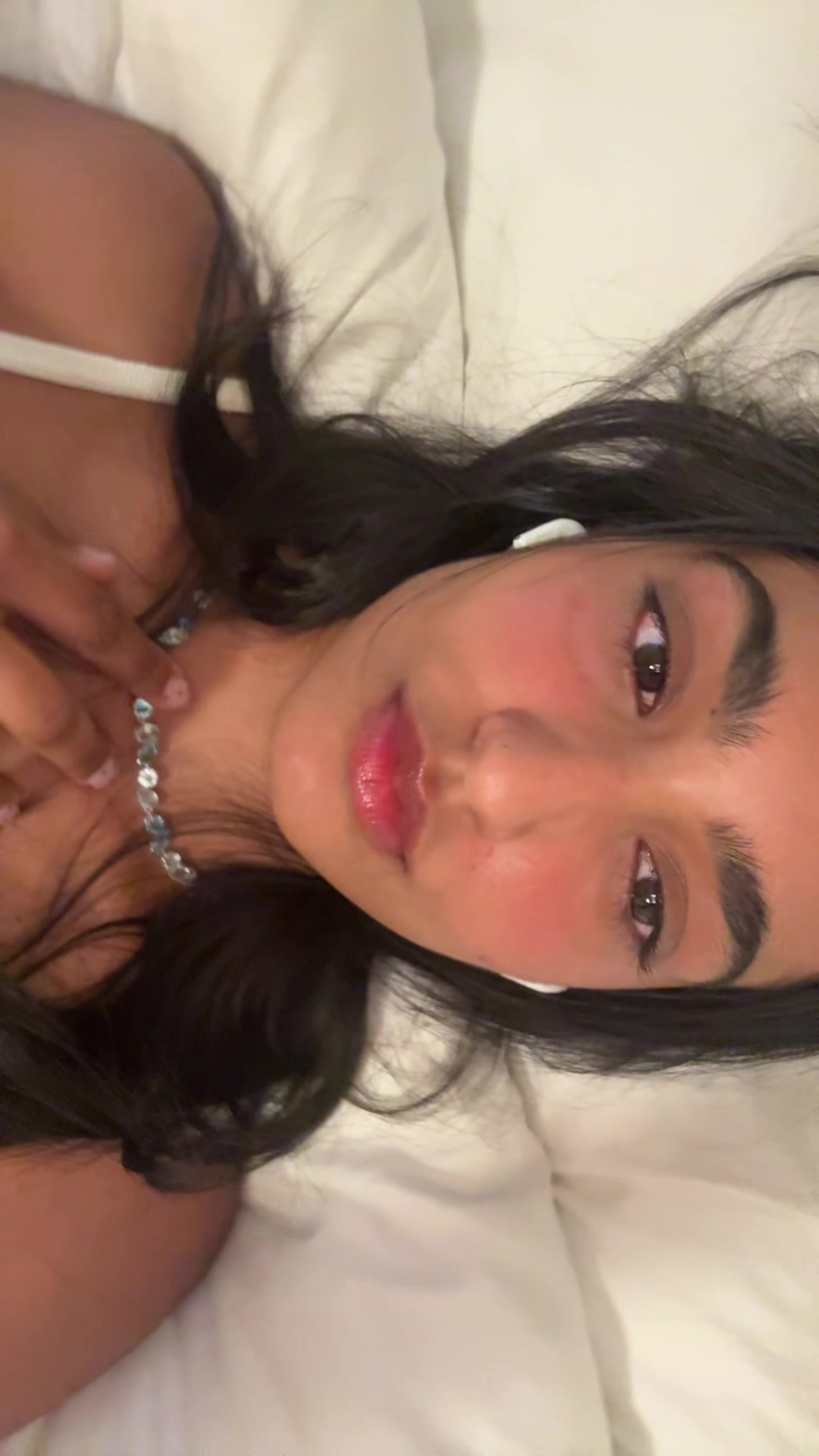 @_khushleen_