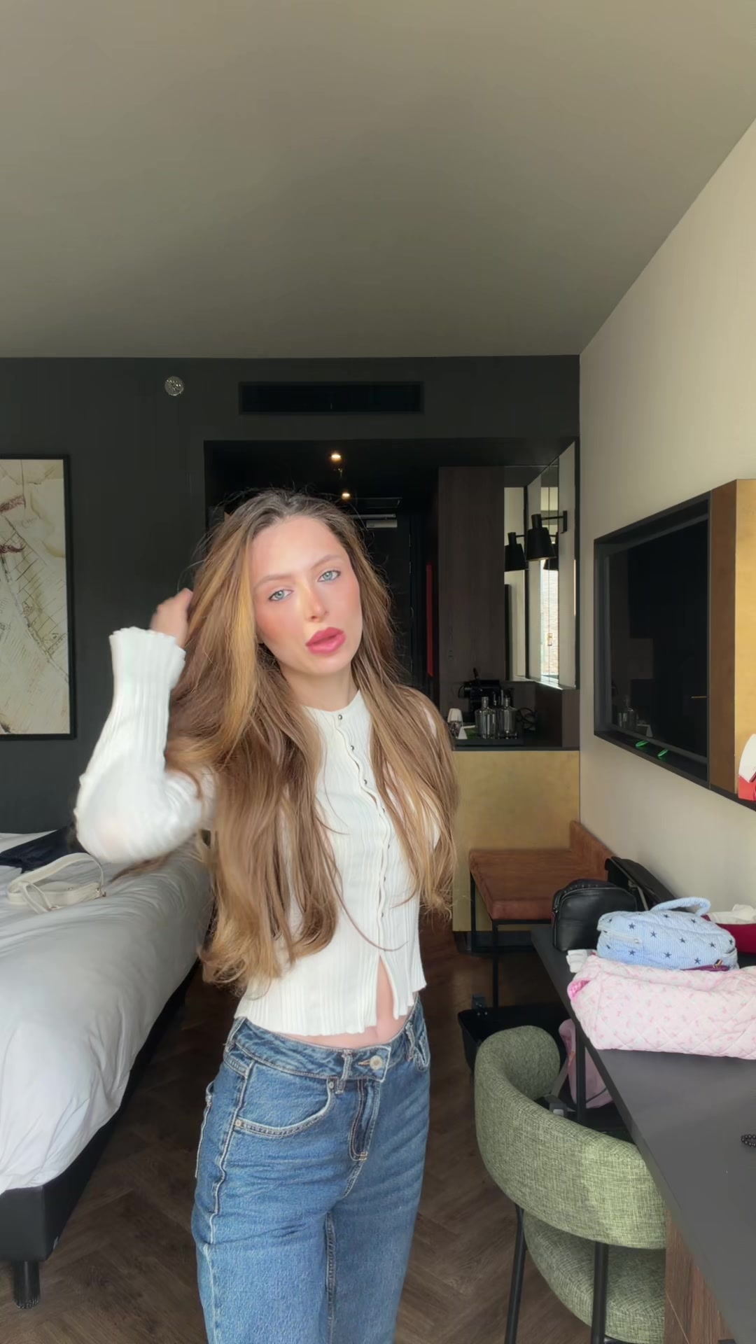 @Anna Sharikadze