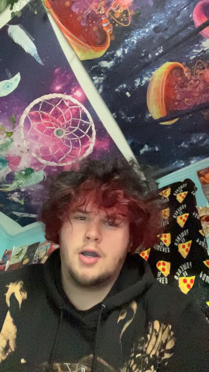 @trashc0uture