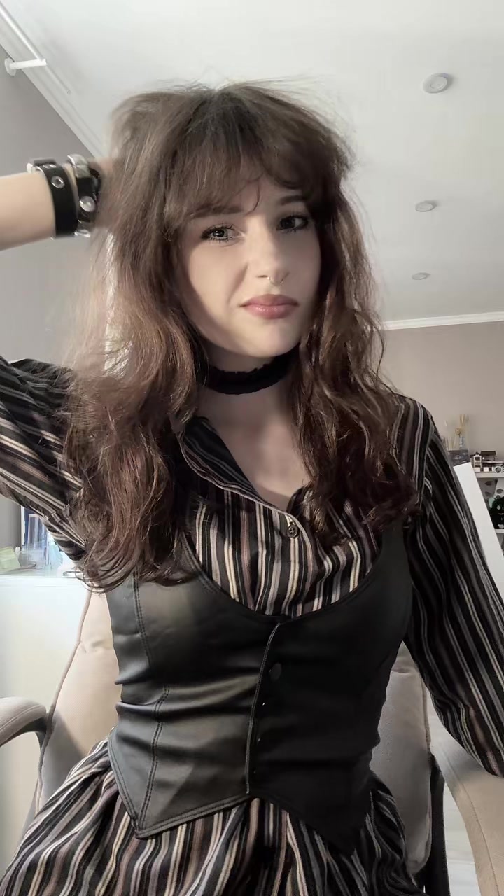 @sophie ⋆⭒˚.⋆