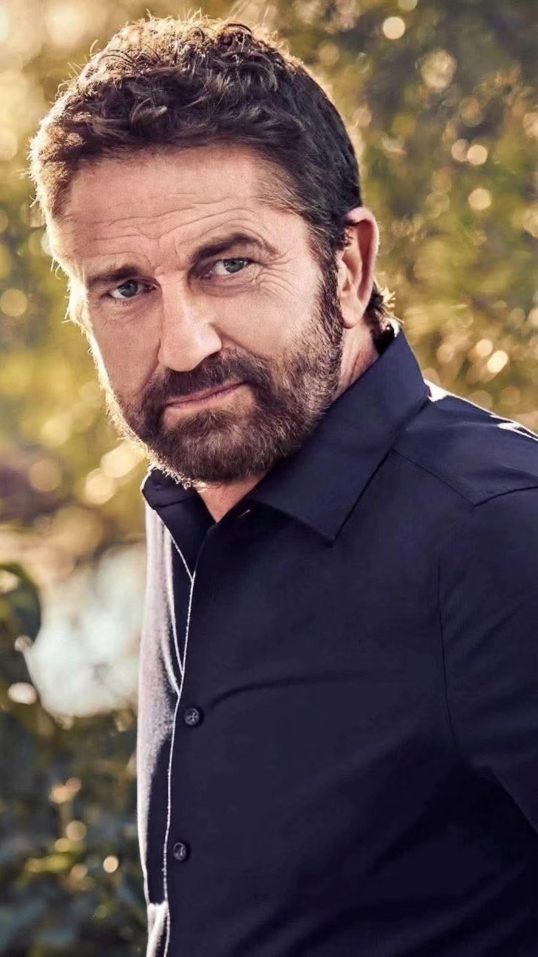@Gerard Butler