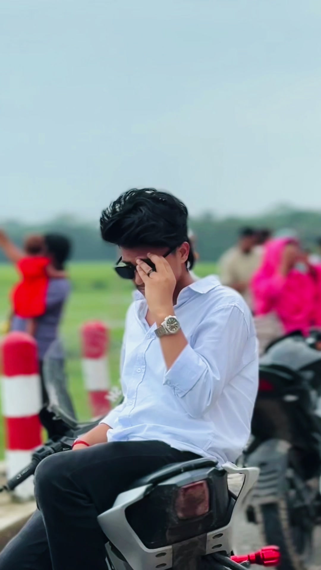 @কৌশিক 🦢🧿