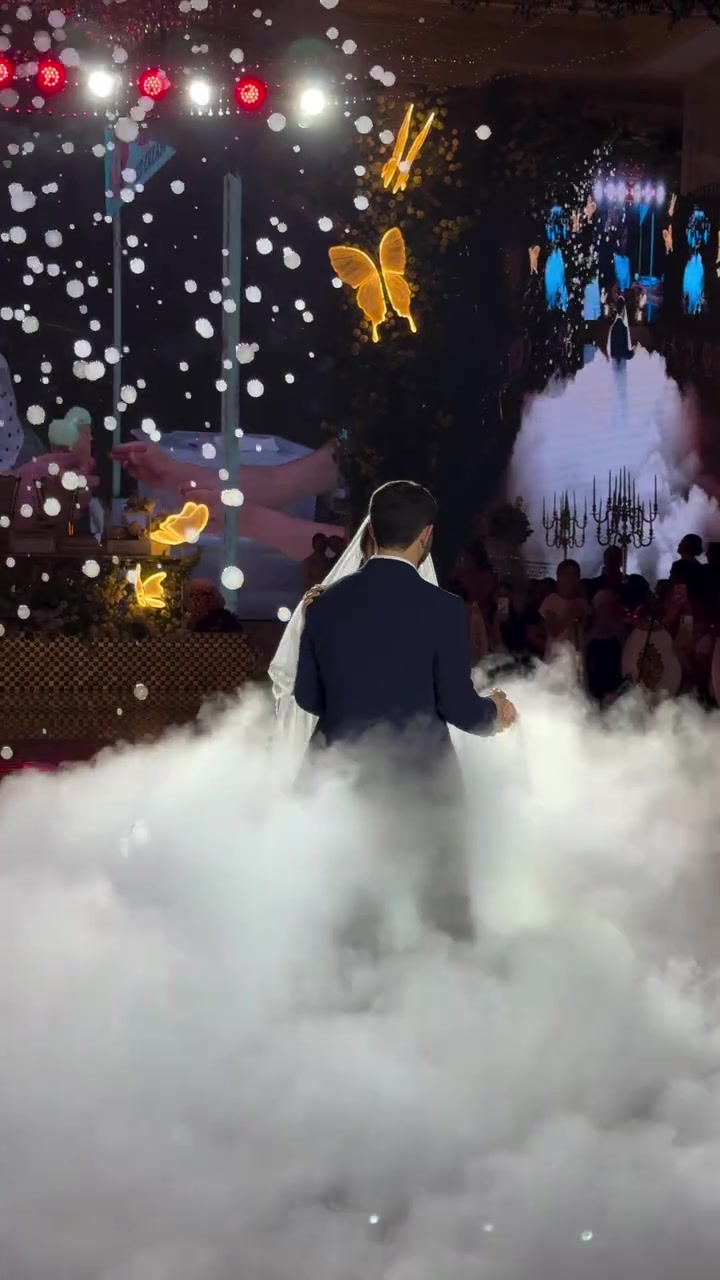 @the.dream.wedding